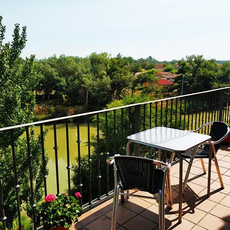 Hotel Puerta Del Arco Tudela de Duero Eksteriør bilde